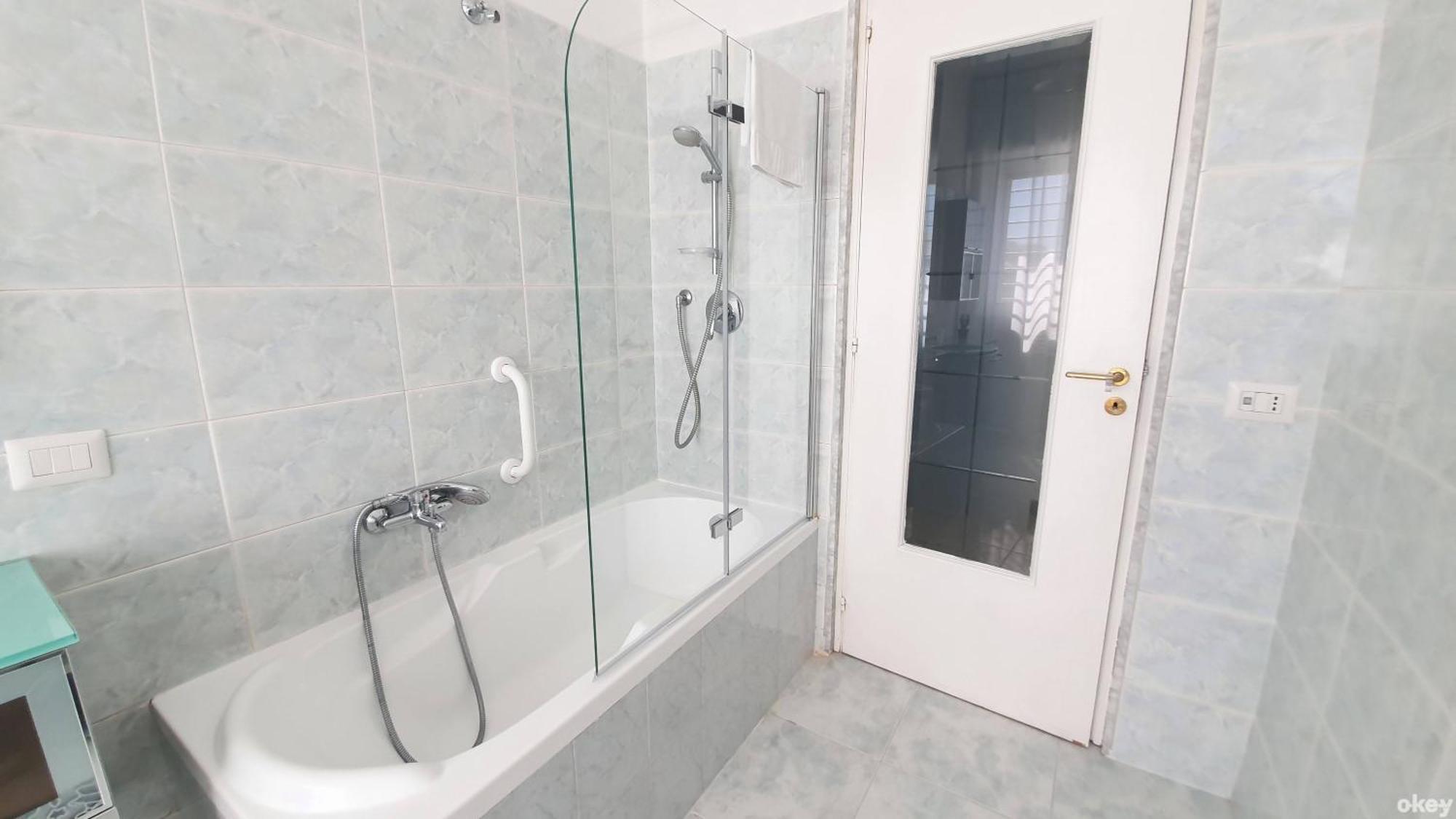 Limited Edition Guesthouse Бари Экстерьер фото